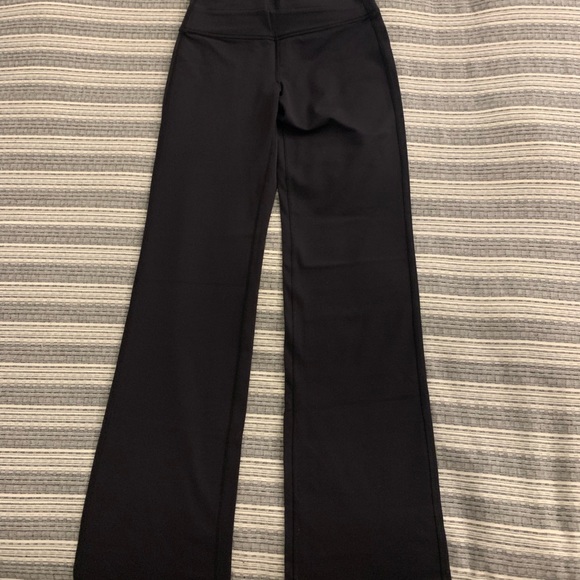 Lululemon Crossover Flare Leggings - Black 4 Tall - Picture 7 of 11